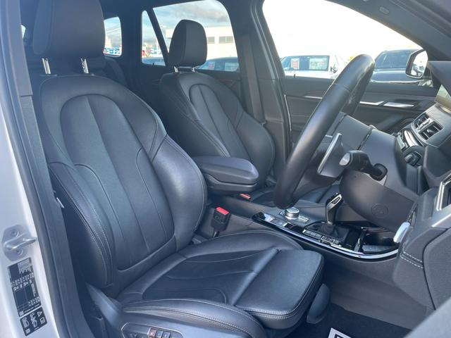Ｘ１ ｘＤｒｉｖｅ　１８ｄ　Ｍスポーツ　４ＷＤ　ＨＤＤナビ　バックカメラ　革シート　電動リアゲート　シートヒーター　ターボ　アダプティブクルーズコントロール　オートライト　衝突防止システム　ＬＥＤヘッドランプ　レーンアシスト　スマートキー（43枚目）