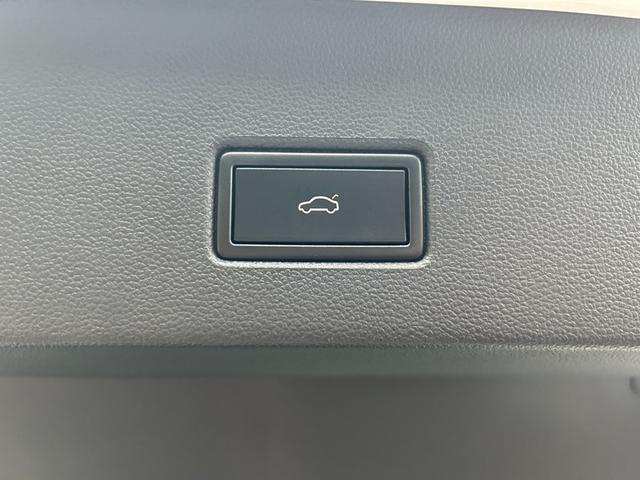 Ｔ－ロック ＴＤＩ　スタイルデザインパッケージ　純正ナビ／フルセグＴＶ／バックモニター／ＡｐｐｌｅＣａｒｐｌａｙ／ａｎｄｒｏｉｄ　ａｕｔｏ／アダプティブクルーズコントロール／デジタルメーター／スマートキー／プッシュスタート／ＬＥＤ（48枚目）