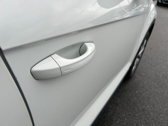 Ｔ－ロック ＴＤＩ　スタイルデザインパッケージ　純正ナビ／フルセグＴＶ／バックモニター／ＡｐｐｌｅＣａｒｐｌａｙ／ａｎｄｒｏｉｄ　ａｕｔｏ／アダプティブクルーズコントロール／デジタルメーター／スマートキー／プッシュスタート／ＬＥＤ（55枚目）