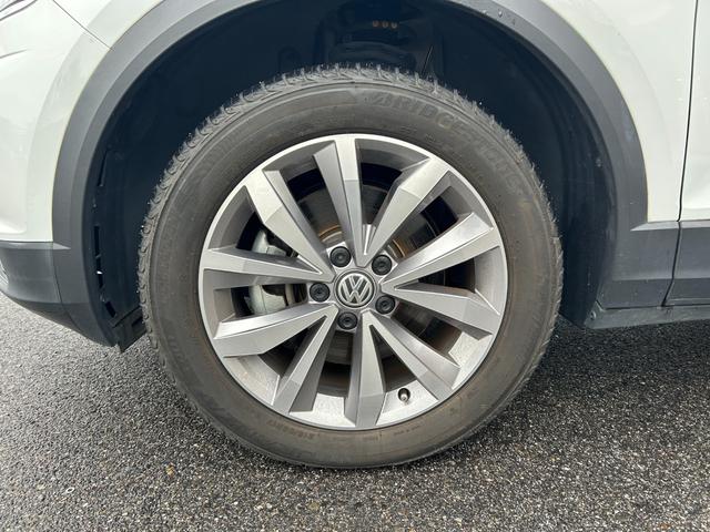 Ｔ－ロック ＴＤＩ　スタイルデザインパッケージ　純正ナビ／フルセグＴＶ／バックモニター／ＡｐｐｌｅＣａｒｐｌａｙ／ａｎｄｒｏｉｄ　ａｕｔｏ／アダプティブクルーズコントロール／デジタルメーター／スマートキー／プッシュスタート／ＬＥＤ（64枚目）
