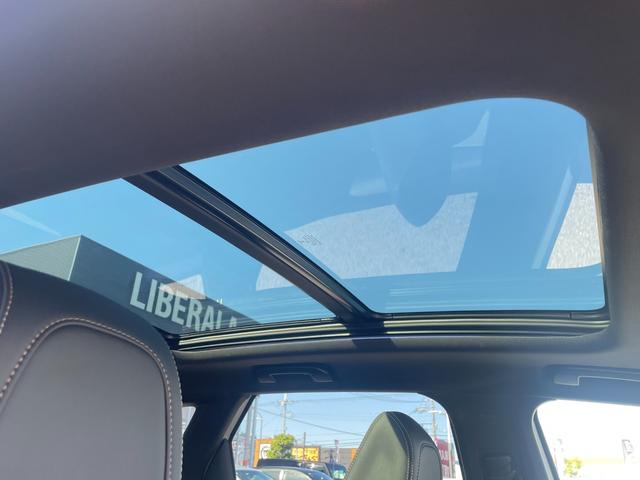 3008 GT ブルーHDi ブラックパック サンルーフ ファーストクラスPKG ハーフレザー パワーシート シートヒーター 純正ディスプレイオーディオ 360°カメラACC BSM LKA ワイヤレスチャージ アンビエントライト ETC(5枚目)