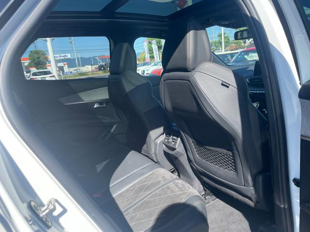 3008 GT ブルーHDi ブラックパック サンルーフ ファーストクラスPKG ハーフレザー パワーシート シートヒーター 純正ディスプレイオーディオ 360°カメラACC BSM LKA ワイヤレスチャージ アンビエントライト ETC(44枚目)