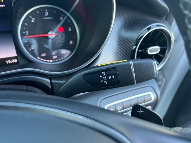 Ｖクラス Ｖ２２０ｄ　アバンギャルド　ロング　ＡＭＧライン　パノラマスライディングルーフ／純正メモリナビ／【フルセグＴＶ／ＢＴ】／リアエンターテイメントシステム／３６０°カメラ／ＥＴＣ２．０／前後ドライブレコーダー／Ｂｕｒｍｅｓｔｅｒサウンドシステム（14枚目）