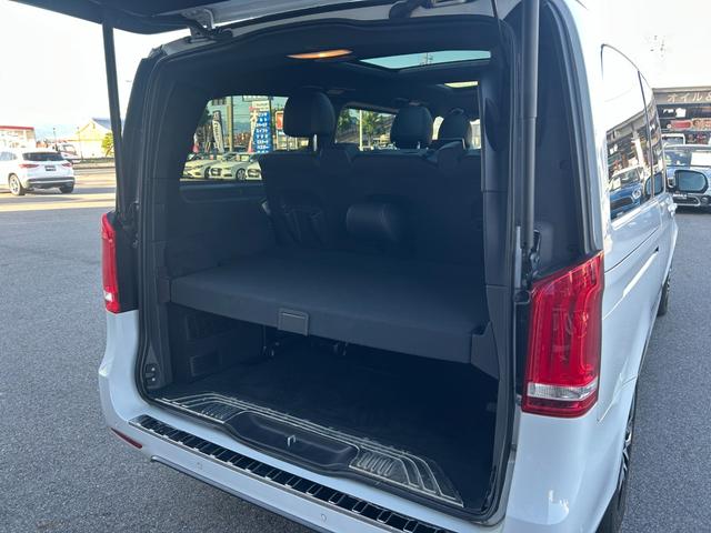 Ｖクラス Ｖ２２０ｄ　アバンギャルド　ロング　ＡＭＧライン　パノラマスライディングルーフ／純正メモリナビ／【フルセグＴＶ／ＢＴ】／リアエンターテイメントシステム／３６０°カメラ／ＥＴＣ２．０／前後ドライブレコーダー／Ｂｕｒｍｅｓｔｅｒサウンドシステム（49枚目）