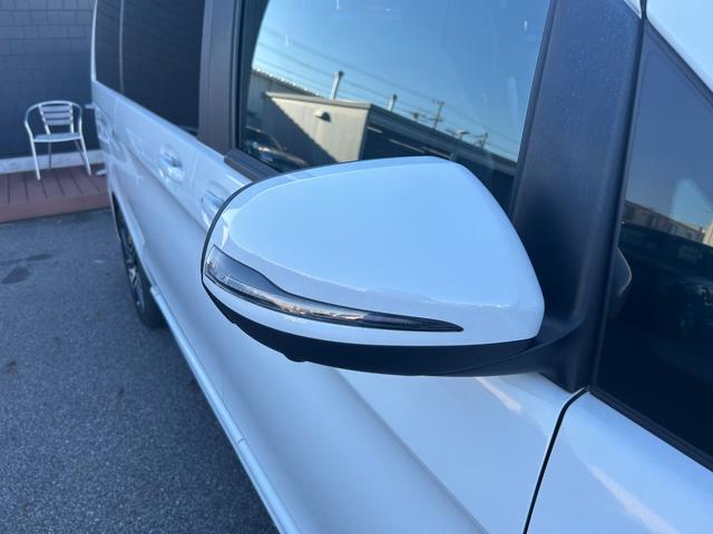 Ｖクラス Ｖ２２０ｄ　アバンギャルド　ロング　ＡＭＧライン　パノラマスライディングルーフ／純正メモリナビ／【フルセグＴＶ／ＢＴ】／リアエンターテイメントシステム／３６０°カメラ／ＥＴＣ２．０／前後ドライブレコーダー／Ｂｕｒｍｅｓｔｅｒサウンドシステム（56枚目）