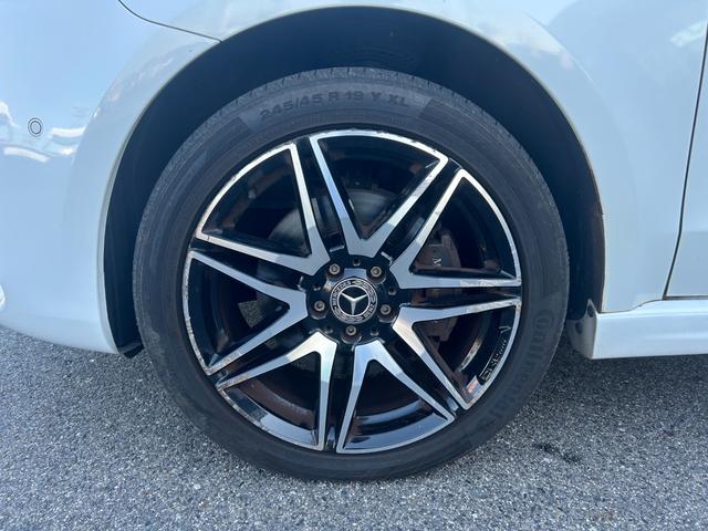 Ｖクラス Ｖ２２０ｄ　アバンギャルド　ロング　ＡＭＧライン　パノラマスライディングルーフ／純正メモリナビ／【フルセグＴＶ／ＢＴ】／リアエンターテイメントシステム／３６０°カメラ／ＥＴＣ２．０／前後ドライブレコーダー／Ｂｕｒｍｅｓｔｅｒサウンドシステム（64枚目）