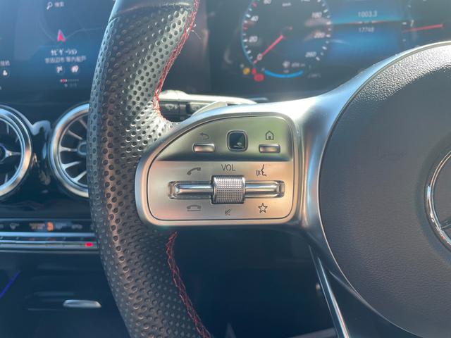 GLB GLB200d 4マチック AMGライン サンルーフ AMGライン ハーフレザー メモリ付きパワーシート レーダーセーフティPKG ACC BSM 360°カメラ アンビエントライト 純正ナビ BT/DTV/CarPlay ワイヤレスチャージ(9枚目)