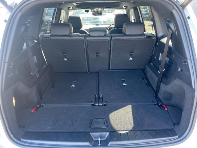 GLB GLB200d 4マチック AMGライン サンルーフ AMGライン ハーフレザー メモリ付きパワーシート レーダーセーフティPKG ACC BSM 360°カメラ アンビエントライト 純正ナビ BT/DTV/CarPlay ワイヤレスチャージ(52枚目)