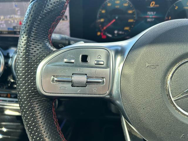 ＧＬＡクラス ＧＬＡ２００ｄ　４マチック　ＡＭＧライン　ワンオーナー／パノラマスライディングルーフ／ナビゲーションパッケージ／レーダーセーフティパッケージ／純正ナビ／地デジ／Ｂｌｕｅｔｏｏｔｈ／ワイヤレス充電／全方位カメラ／黒半革／パワーシート（9枚目）