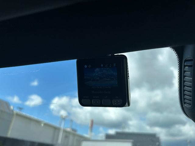 ＧＬＡクラス ＧＬＡ２００ｄ　４マチック　ＡＭＧライン　ワンオーナー／パノラマスライディングルーフ／ナビゲーションパッケージ／レーダーセーフティパッケージ／純正ナビ／地デジ／Ｂｌｕｅｔｏｏｔｈ／ワイヤレス充電／全方位カメラ／黒半革／パワーシート（28枚目）