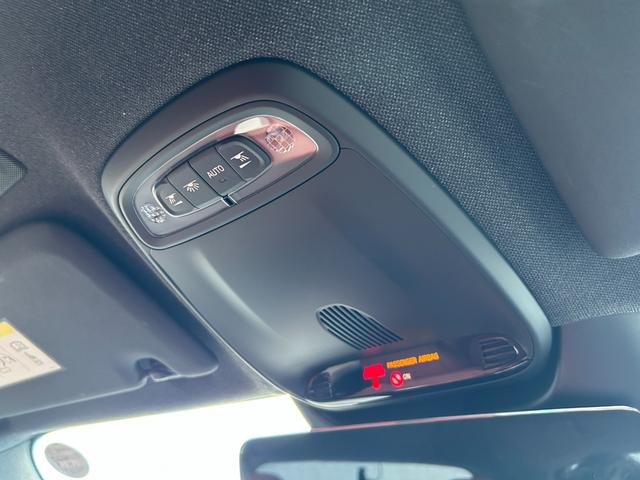 XC40 T4 AWD インスクリプション harman/kardonサラウンド/赤本革シート/シートヒーター/ステアリングヒーター/純正HDDナビ/USB/Bluetooth/フルセグTV/360°カメラ/LEDヘッドライト(33枚目)