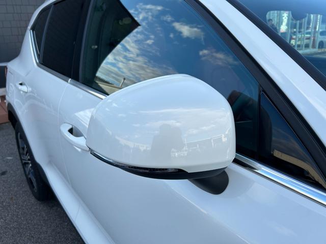XC40 T4 AWD インスクリプション harman/kardonサラウンド/赤本革シート/シートヒーター/ステアリングヒーター/純正HDDナビ/USB/Bluetooth/フルセグTV/360°カメラ/LEDヘッドライト(51枚目)
