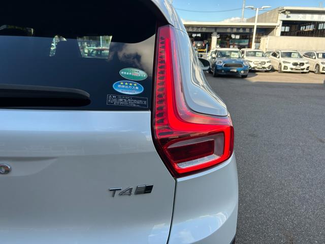 XC40 T4 AWD インスクリプション harman/kardonサラウンド/赤本革シート/シートヒーター/ステアリングヒーター/純正HDDナビ/USB/Bluetooth/フルセグTV/360°カメラ/LEDヘッドライト(56枚目)