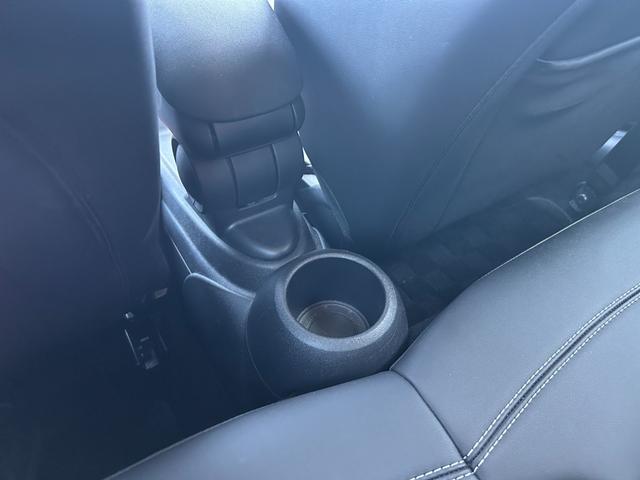 ＭＩＮＩ クーパー　クラシック・トリム　ワンオーナー／クラシックトリム／衝突軽減ブレーキ車線逸脱警告／ディスプレイオーディオ／ＭＩＮＩ　Ａｐｐ対応　ＣａｒＰｌａｙ　Ｂｌｕｅｔｏｏｔｈ／バックカメラ／ＭＩＮＩドライビングＭＯＤＥ／ＥＴＣ（40枚目）