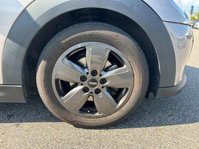 ＭＩＮＩ クーパー　クラシック・トリム　ワンオーナー／クラシックトリム／衝突軽減ブレーキ車線逸脱警告／ディスプレイオーディオ／ＭＩＮＩ　Ａｐｐ対応　ＣａｒＰｌａｙ　Ｂｌｕｅｔｏｏｔｈ／バックカメラ／ＭＩＮＩドライビングＭＯＤＥ／ＥＴＣ（57枚目）