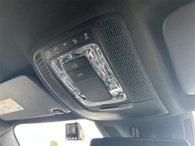 GLB GLB200d AMGライン AMGライン/ハーフレザー/・メモリ付きパワーシート・シートヒーター/レーダーセーフティPKG/ACC/BSM/360°カメラ/アンビエントライト/純正ナビBT/DTV/ワイヤレスチャージ/純正AW(12枚目)