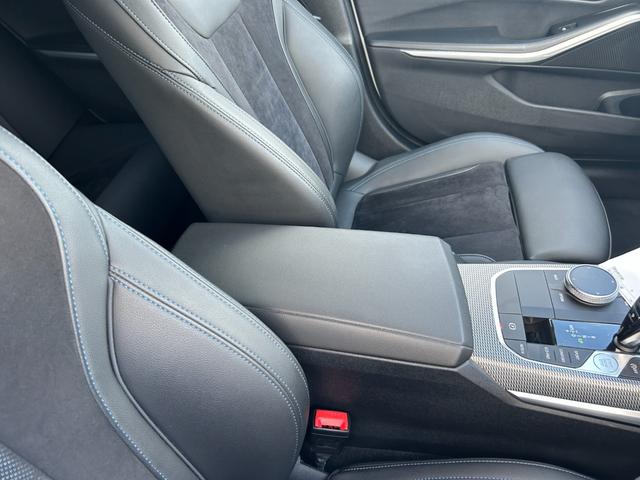 3シリーズ 320d xDriveツーリング Mスポーツ ACC 360°カメラ ハーフレザーシート パワーシート(D/N) シートヒーター(D/N) メモリー付パワーシート(D) LEDヘッドライト オートライト パワーテールゲート ミラーETC(24枚目)