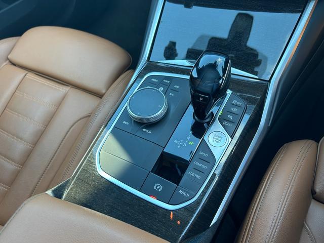 3シリーズ 320d xDriveツーリング Mスポーツ 茶革 ACC 360°カメラ パワーシート(D/N) シートヒーター(D/N) メモリー付パワーシート(D) LEDヘッドライト オートライト パワーテールゲート ミラーETC(18枚目)