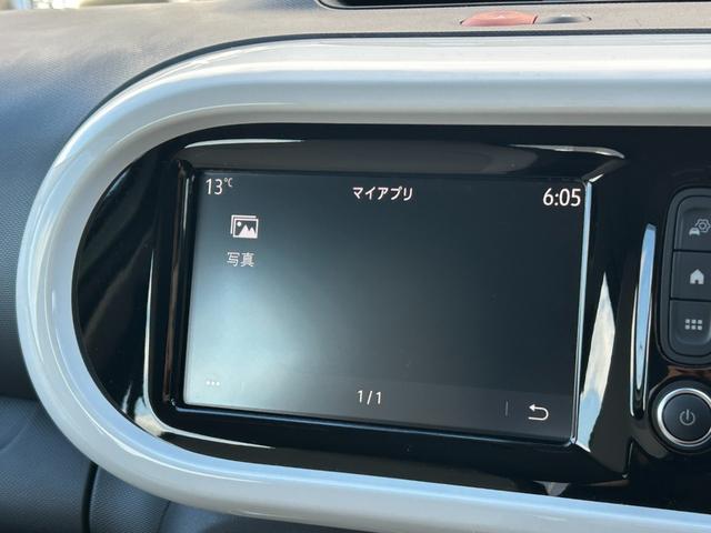 トゥインゴ ＥＤＣ　ＥＴＣ　ドライブレコーダー　バックカメラ　ＢＴオーディオ　スマートフォンミラーリング　クルーズコントロール　パーキングアシスト　レーンキープアシスト　フロアマット　純正ドアバイザー　純正アルミ（16枚目）