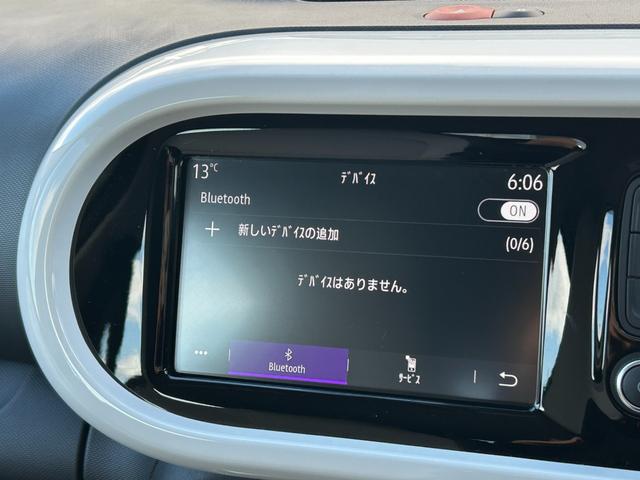 トゥインゴ ＥＤＣ　ＥＴＣ　ドライブレコーダー　バックカメラ　ＢＴオーディオ　スマートフォンミラーリング　クルーズコントロール　パーキングアシスト　レーンキープアシスト　フロアマット　純正ドアバイザー　純正アルミ（17枚目）