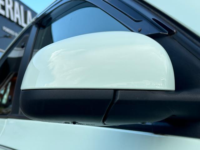 トゥインゴ ＥＤＣ　ＥＴＣ　ドライブレコーダー　バックカメラ　ＢＴオーディオ　スマートフォンミラーリング　クルーズコントロール　パーキングアシスト　レーンキープアシスト　フロアマット　純正ドアバイザー　純正アルミ（54枚目）