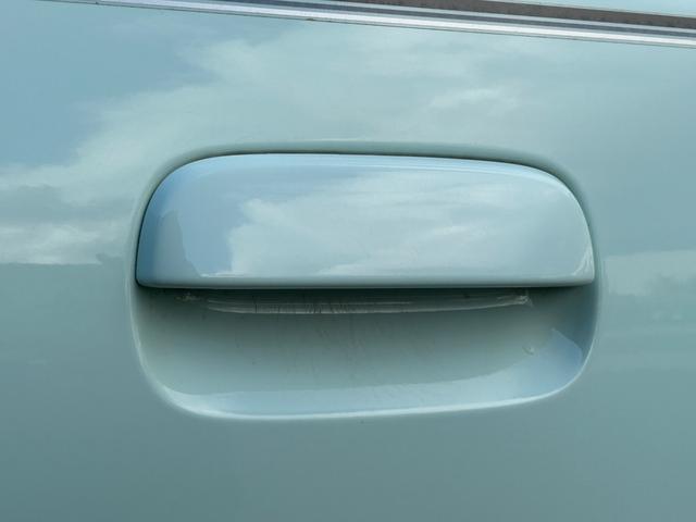 トゥインゴ ＥＤＣ　ＥＴＣ　ドライブレコーダー　バックカメラ　ＢＴオーディオ　スマートフォンミラーリング　クルーズコントロール　パーキングアシスト　レーンキープアシスト　フロアマット　純正ドアバイザー　純正アルミ（55枚目）