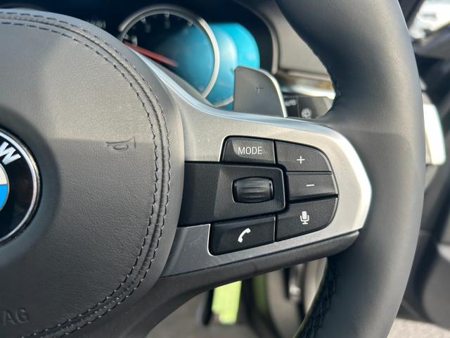 ５シリーズ ５２３ｉツーリング　Ｍスポーツ　３６０°カメラ／コンフォートアクセス／インテリジェントセーフティ／アダプティブ・クルーズ・コントロール／ＬＥＤヘッドライト／純正ナビ／フルセグＴＶ・Ｂｌｕｅｔｏｏｔｈ・ＵＳＢ前席パワートパワーバックド（14枚目）