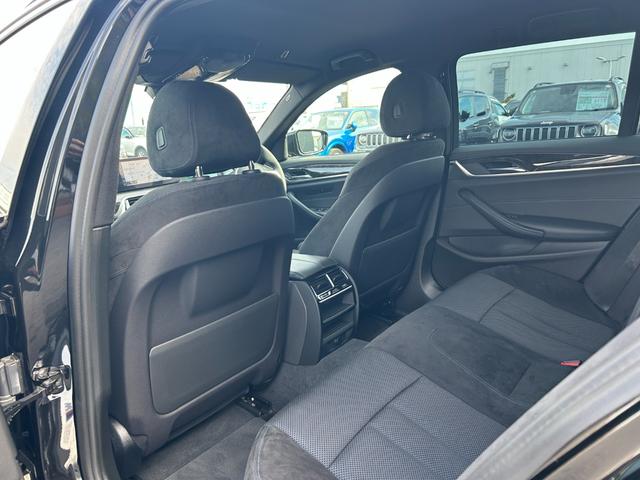 ５シリーズ ５２３ｉツーリング　Ｍスポーツ　３６０°カメラ／コンフォートアクセス／インテリジェントセーフティ／アダプティブ・クルーズ・コントロール／ＬＥＤヘッドライト／純正ナビ／フルセグＴＶ・Ｂｌｕｅｔｏｏｔｈ・ＵＳＢ前席パワートパワーバックド（41枚目）