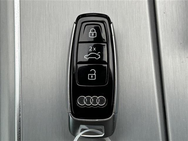 A7スポーツバック 45TFSIクワトロ Sラインパッケージ ワンオーナー/4ゾーンオートエアコン/バーチャルコックピット/コンフォートPKG/全席シートヒーター/JBLオーディオシステム/電動スポイラー/デジタルルームミラー型ドライブレコーダー(27枚目)