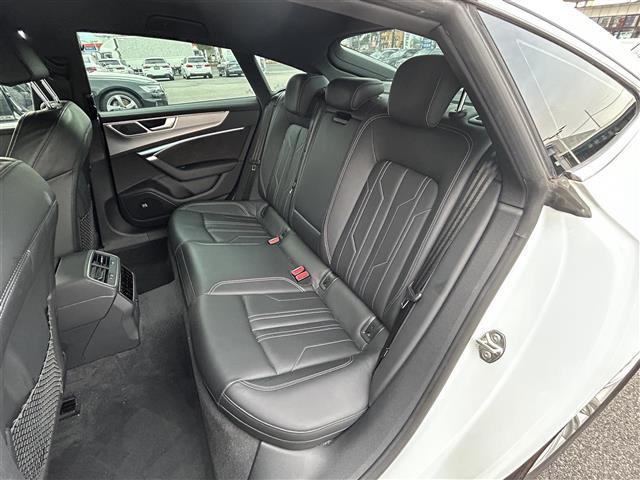 A7スポーツバック 45TFSIクワトロ Sラインパッケージ ワンオーナー/4ゾーンオートエアコン/バーチャルコックピット/コンフォートPKG/全席シートヒーター/JBLオーディオシステム/電動スポイラー/デジタルルームミラー型ドライブレコーダー(33枚目)