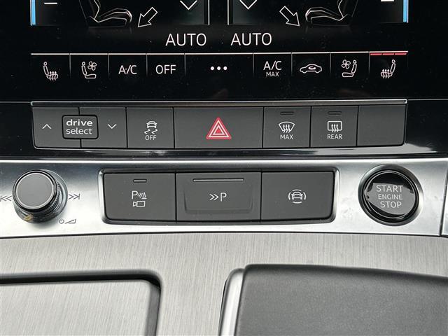 Ａ６ ４０ＴＤＩクワトロ　Ｓライン　３６０°カメラ／４ゾーンオートエアコン／前後ドライブレコーダー／パワーバックドア／全席シートヒーター　黒革シート／全席シートエアコン／バーチャルコックピット（17枚目）