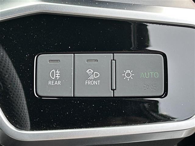 Ａ６ ４０ＴＤＩクワトロ　Ｓライン　３６０°カメラ／４ゾーンオートエアコン／前後ドライブレコーダー／パワーバックドア／全席シートヒーター　黒革シート／全席シートエアコン／バーチャルコックピット（20枚目）