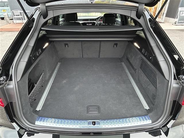 Ａ６ ４０ＴＤＩクワトロ　Ｓライン　３６０°カメラ／４ゾーンオートエアコン／前後ドライブレコーダー／パワーバックドア／全席シートヒーター　黒革シート／全席シートエアコン／バーチャルコックピット（31枚目）