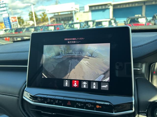 ジープ・コマンダー リミテッド ワンオーナー 純正ナビ/BT/USB 黒革シート ステアリングヒーター シートヒーター パワーシート サラウンドビューカメラ ドライブレコーダー ハンズフリーパワーリフトゲート ACC(6枚目)