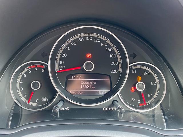 アップ!GTI MT車/シートヒーター/コーナーセンサー/純正オーディオ/AUX/Bluetooth/ステアリングスイッチ/オートライト/前後ドラレコ/ETC(6枚目)