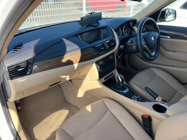 認定はＡＩＳに委託し、内外装の状態、走行距離、機関、修復歴を細かくチェック致します