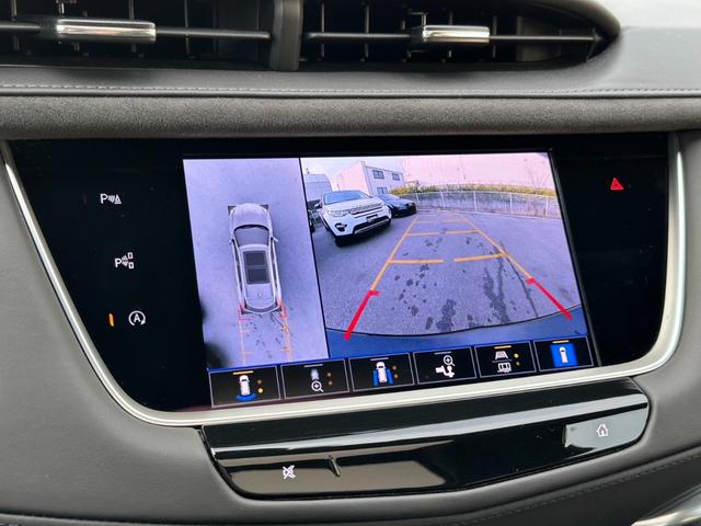 キャデラックＸＴＳ プラチナムスポーツ　サンルーフ　本革／ヒーター／ベンチレーション／Ｐシート　スマートキー　電動Ｒドア　ＨＵＤ　ＢＳＭ　デジタルインナーミラー　純正ディスプレイオーディオ　３６０°カメラ　ＢＯＳＥサウンド　前後ドラレコ（13枚目）