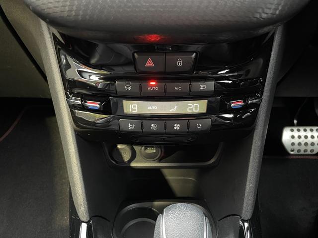 ２００８ ＧＴライン　ブラックパック　アクティブＢ　ＡＣＣ　黒革／ヒーター　ルーフレール　オートライト／ＬＥＤ　ナビ／ＵＳＢ／ＣａｒＰｌａｙ／ＢＴ／ＴＶ　Ｂカメラ　Ｆ／Ｒパークセンサー　ＥＴＣ　ドライブレコーダー　純正１７黒ＡＷ　キーレス（18枚目）