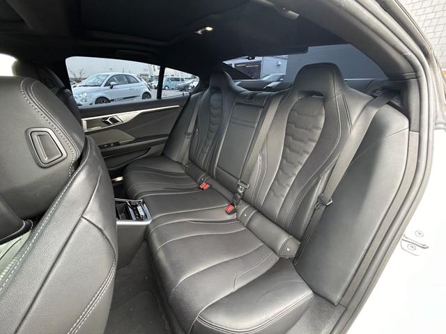 ８シリーズ ８４０ｄ　ｘＤｒｉｖｅ　グランクーペ　Ｍスポーツ　純正ＨＤＤナビ／全周囲カメラ／ＨａｒｍａｎＫａｒｄｏｎ／ＥＴＣ／パノラマガラスサンルーフ／パーキングアシストプラス／ドラレコ／ドライビングアシスト／ＡＡＣ／高速道路渋滞時ハンズオフ／シートヒーター（47枚目）