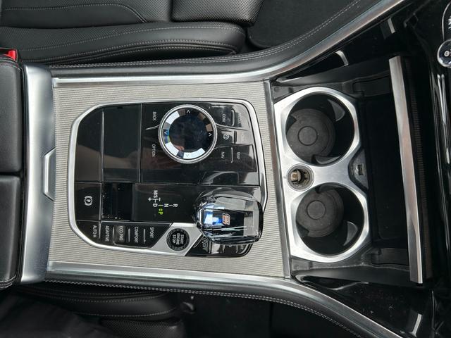 ８シリーズ ８４０ｄ　ｘＤｒｉｖｅ　グランクーペ　Ｍスポーツ　純正ＨＤＤナビ／全周囲カメラ／ＨａｒｍａｎＫａｒｄｏｎ／ＥＴＣ／パノラマガラスサンルーフ／パーキングアシストプラス／ドラレコ／ドライビングアシスト／ＡＡＣ／高速道路渋滞時ハンズオフ／シートヒーター（55枚目）