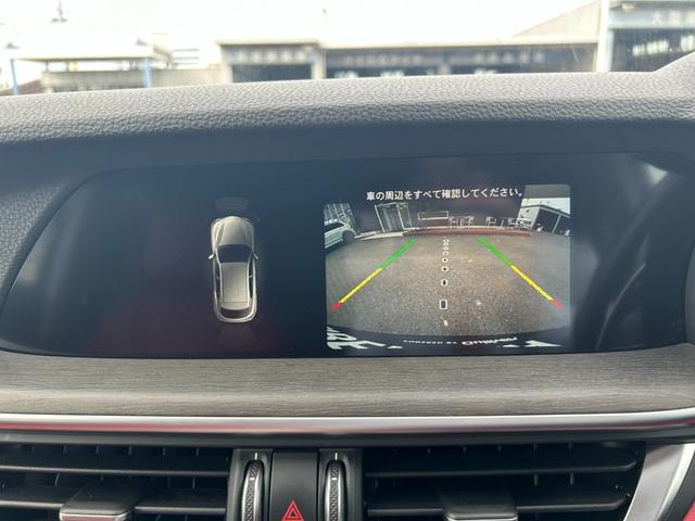 ステルヴィオ ファーストエディション　本革／ＡＣＣ／ＡｐｐｌｅＣａｒＰｌａｙ／ｈａｒｍａｎｋａｒｄｏｎ／電動Ｒドア／ＡＣＣ／ＢＳＭ／ＬＫＡ／ステアリングヒーター／ディスプレイオーディオ／ＢＴ／ＵＳＢ／ＡＵＸ／２０インチＡＷ（8枚目）
