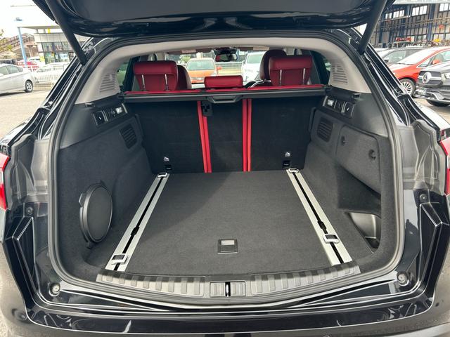ステルヴィオ ファーストエディション　本革／ＡＣＣ／ＡｐｐｌｅＣａｒＰｌａｙ／ｈａｒｍａｎｋａｒｄｏｎ／電動Ｒドア／ＡＣＣ／ＢＳＭ／ＬＫＡ／ステアリングヒーター／ディスプレイオーディオ／ＢＴ／ＵＳＢ／ＡＵＸ／２０インチＡＷ（42枚目）