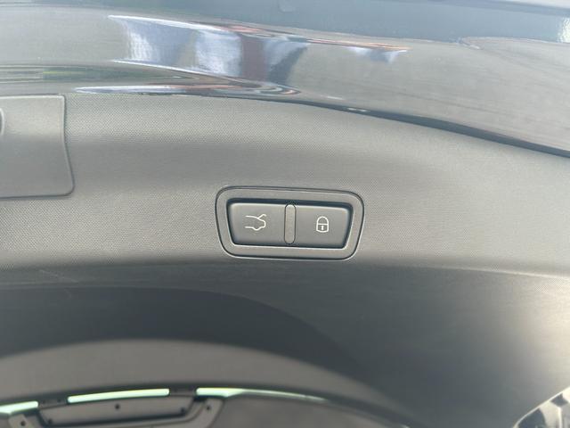 ステルヴィオ ファーストエディション　本革／ＡＣＣ／ＡｐｐｌｅＣａｒＰｌａｙ／ｈａｒｍａｎｋａｒｄｏｎ／電動Ｒドア／ＡＣＣ／ＢＳＭ／ＬＫＡ／ステアリングヒーター／ディスプレイオーディオ／ＢＴ／ＵＳＢ／ＡＵＸ／２０インチＡＷ（45枚目）
