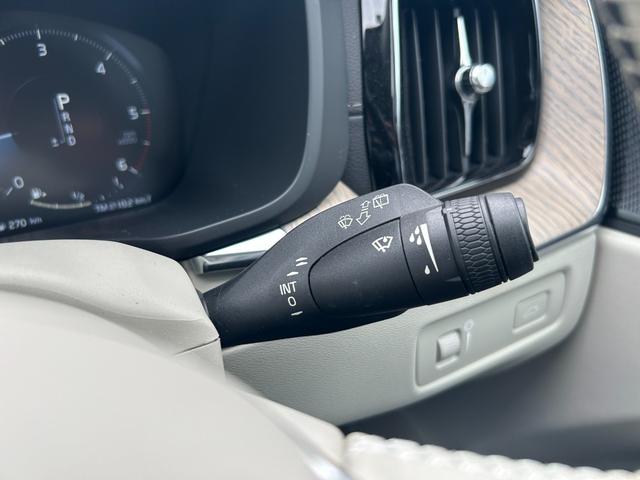 ＸＣ６０ Ｄ４　ＡＷＤ　インスクリプション　ｈａｒｍａｎｋａｒｄｏｎ／本革／ナビ／ＴＶ／３６０°カメラ／ベンチレーション／ヒーター／Ｐシート／ナビ／ＤＶＤ／ＵＳＢ／ＢＴ／ＣａｒＰｌａｙ／ＤＴＶ　電動Ｒドア　ＨＵＤ　衝突軽減Ｂ／ドラレコ／ＬＥＤ（18枚目）