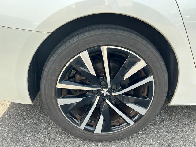 ５０８ ＳＷ　ＧＴ　ブルーＨＤｉ　サンルーフ／レザーシート／前席パワーシート／前席シートヒーター／／ＡＣＣ／ＢＳＭ／純正ナビ（ＢＴ／ＤＴＶ／ＣａｒＰｌａｙ）／ＦＯＣＡＬスピーカー／ＥＴＣ／コーナーセンサー／３６０°カメラ（62枚目）