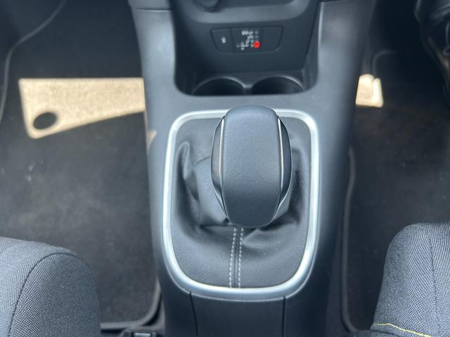 Ｃ３ シャイン　ディスプレイオーディオ／ＢＴ／ＵＳＢ／ｃａｒｐｌａｙ／ＡｎｄｒｏｉｄＡｕｔｏ／ＭｉｒｒｏｒＬｉｎｋ／Ｂカメラ／アクティブセーフティブレーキ／ＡＣＣ／インテリジェントハイビーム／ＬＥＤ／パークセンサー（24枚目）