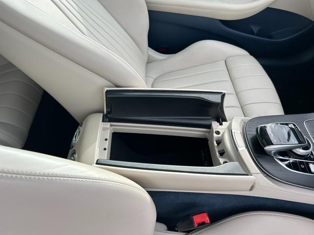 Ｅクラス Ｅ２００　クーペ　スポーツ　Ｂｕｒｍｅｓｔｅｒ／ＳＲ／レザーシート／シートヒーター／純正ナビＴＶ／ＢＴ／ＵＳＢ／３６０°カメラ／電動リアゲート／ＡＣＣ／ＢＳＭ／ＬＫＡ／ＨＵＤ／純正１９インチＡＷ（34枚目）