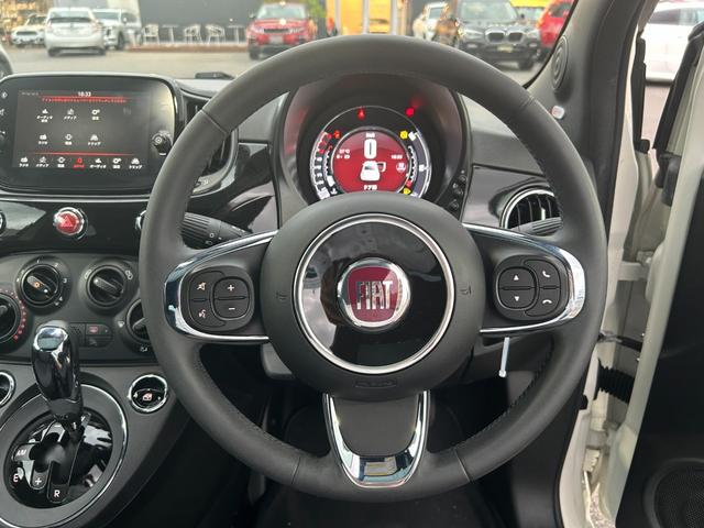 ５００ １２０ｔｈタキシード　１２０ｔｈタキシード／スカイルーフ／ディスプレイオーディオ／ＵＳＢ／ＢＴ／ＦＭ／ＡＭ／１６インチＡＷ／コントラストルーフ／ＥＴＣ（10枚目）