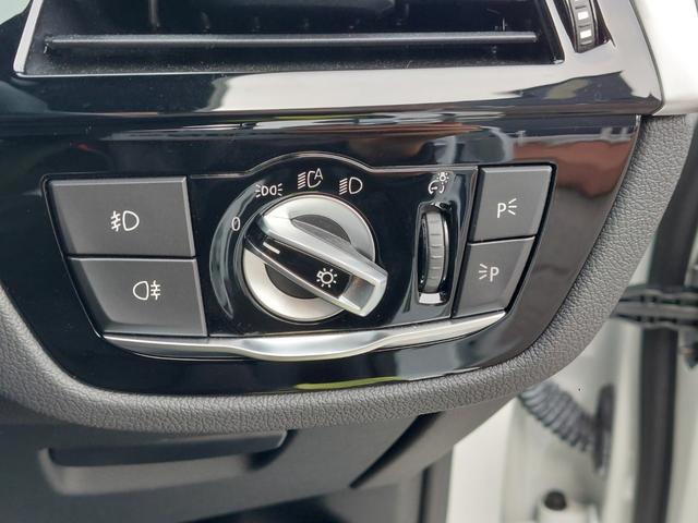 ５シリーズ ５２３ｄツーリング　Ｍスポーツ　ハイラインＰＫＧ　アドバンスドアクティブセーフティＰＫＧ　ハイラインＰＫＧ　ワンオーナー３６０°カメラ　　パワーバックドア　レーダークルーズコントロール　純正ドライブレコーダー前後（18枚目）