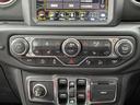 サハラ　１オーナー　衝突軽減Ｂ　ＬＫＡ　ＢＳＡ　ＡＣＣ　パークセンサー　黒革／ヒーター／Ｐシート　ナビ／ＵＳＢ／ＡＵＸ／ＢＴ／ＣａｒＰｌａｙ／ＤＴＶ　オートライトＬＥＤ　ルーフラック　サイドステップ　ドラレコ（19枚目）